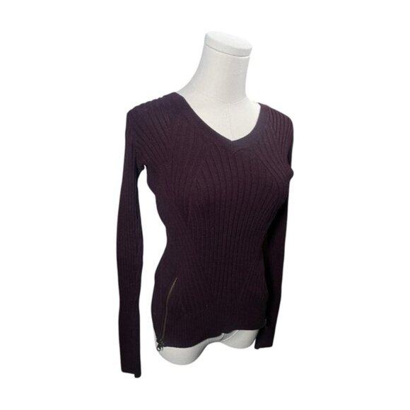Abercrombie & Fitch Sweaters - Abercrombie Fitch XS Shirt Sweater Purple V Neck Tops Winter Spring Long Sleeves